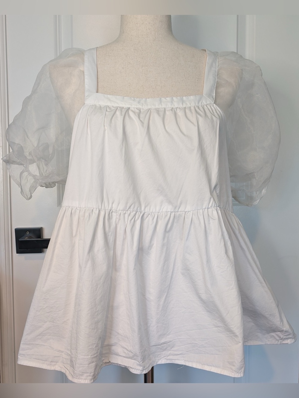 Pomander Place Tuckernuck Women's White Tinsley Top Sheer Puff Sleeve Sz Small
